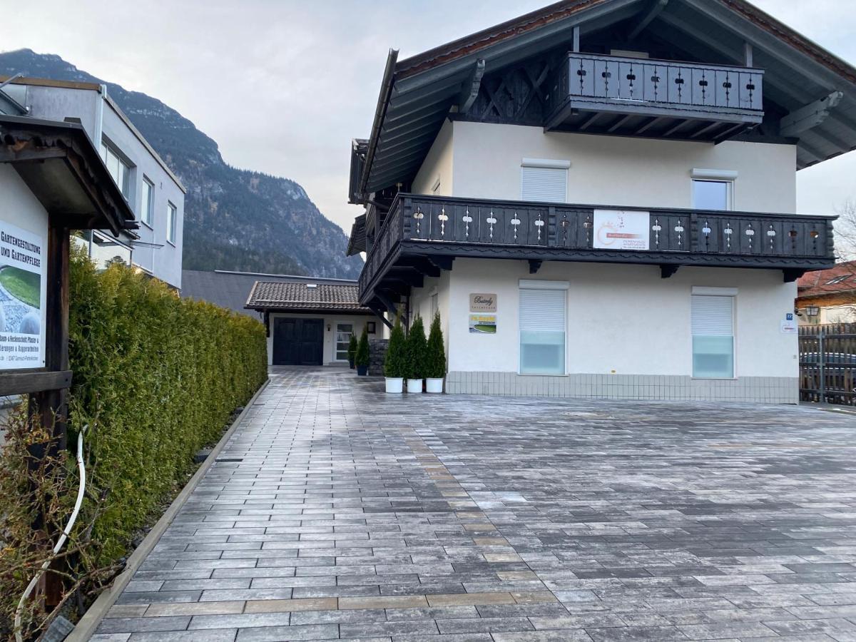 Ferienhaus Butterfly Garmisch-Partenkirchen Exterior photo