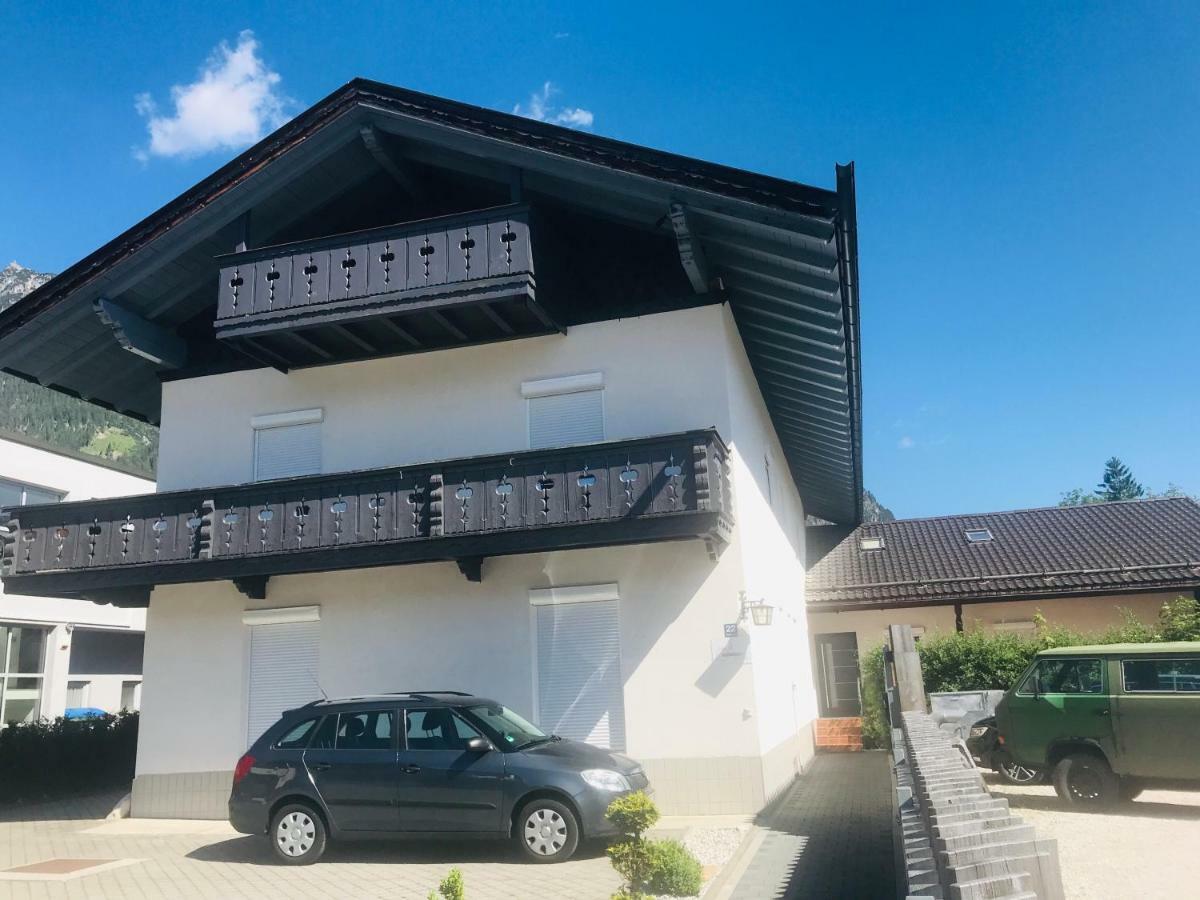 Ferienhaus Butterfly Garmisch-Partenkirchen Exterior photo